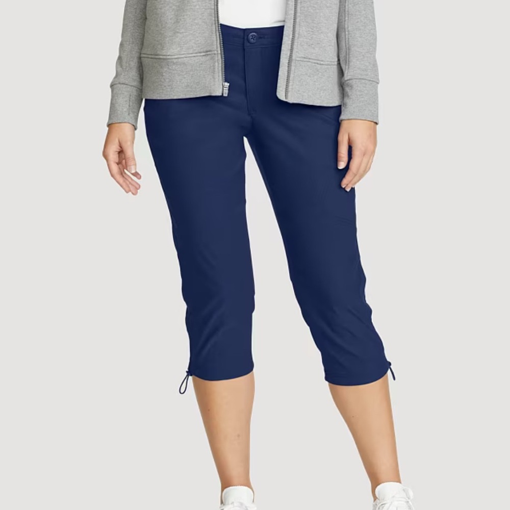 Eddie Bauer Rainier Capris size 6